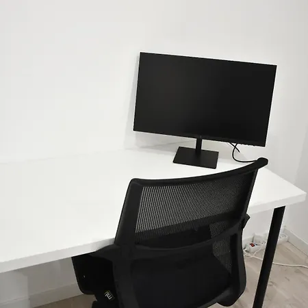 Daire Spacieux F2 - - Proche Belgique *